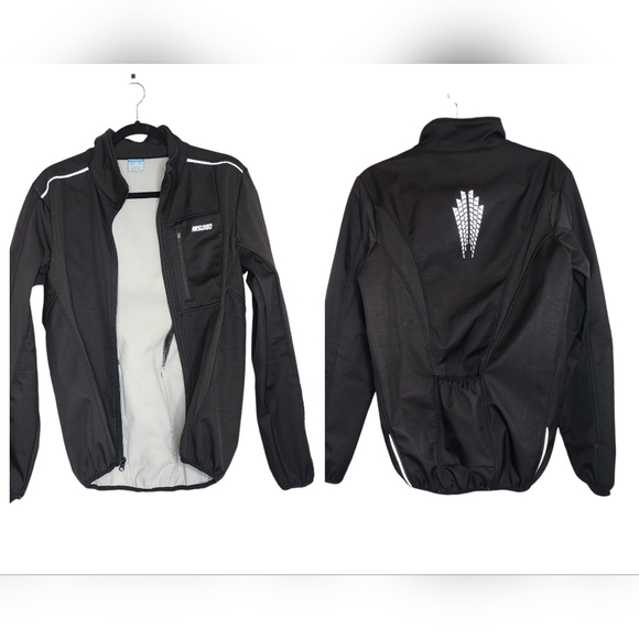 ARSUXEO black Softshell cycling jacket.  Men's size medium. - Picture 1 of 16